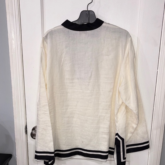 Talbots Cream and Black Linen Tunic with Black Trim - Picture 10 of 13